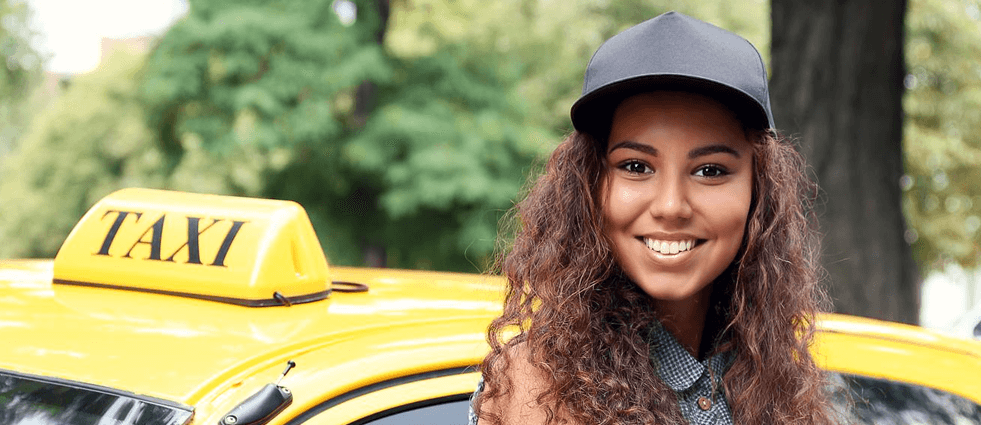 https://taxiallround.nl/wp-content/uploads/2024/05/services-d-img01.png